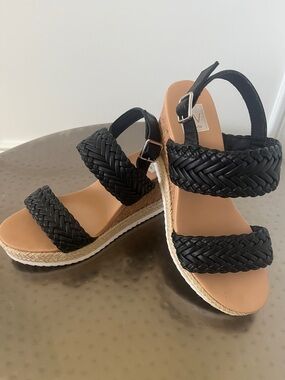 DV by Dolce Vita Eclair Black Braided Wedge Sandals SZ 8